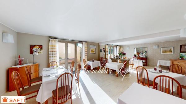 ENSEMBLE IMMOBILIER AVEC MURS ET FOND DE COMMERCE