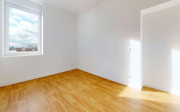 Appartement à louer    3 pièces • 72,98 m2 Jassans-Riottier