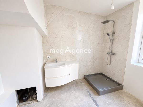 Maison à LA LONDE-LES-MAURES, 83250 - 4 pièces 84m²