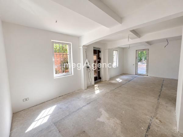 Maison à LA LONDE-LES-MAURES, 83250 - 4 pièces 84m²