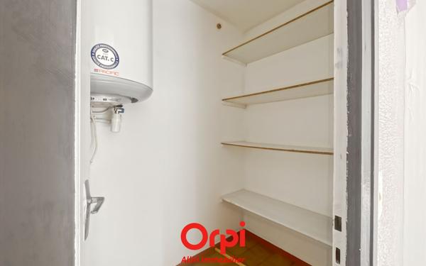 Immeuble à vendre    2 pièces • 90 m2 Montluçon