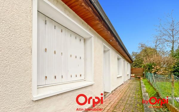 Immeuble à vendre    2 pièces • 90 m2 Montluçon