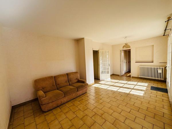 Maison a Carcassonne avec jardin et garage