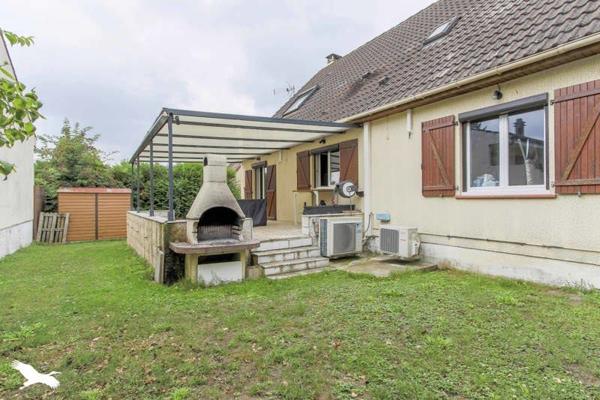 Maison à vendre |  Issou |  7 pièces | 132 m²