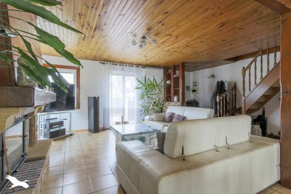 Maison à vendre |  Issou |  7 pièces | 132 m²