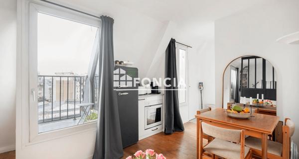 À vendre Studio 32.25 m² - Paris 75010