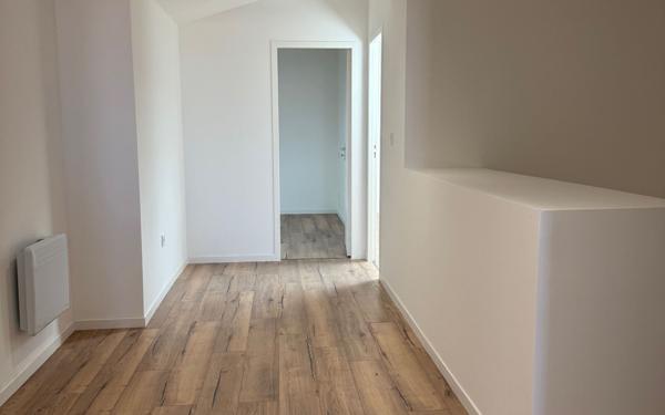 Appartement à louer    3 pièces • 99 m2 Mazamet