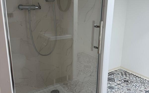 Appartement à louer    3 pièces • 99 m2 Mazamet