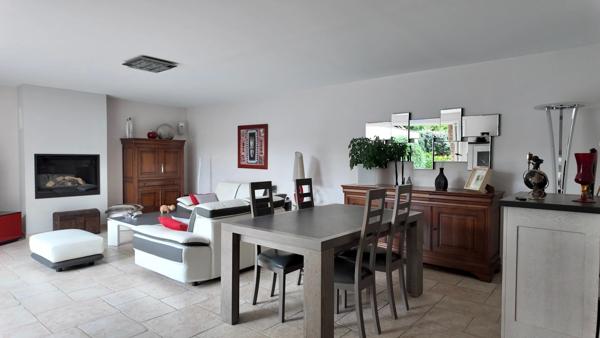 Maison familiale avec piscine