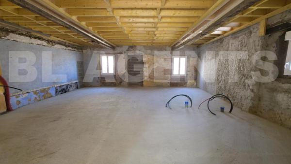 Maison hors d’eau / hors d’air à terminer – Cérans-Foulletourte