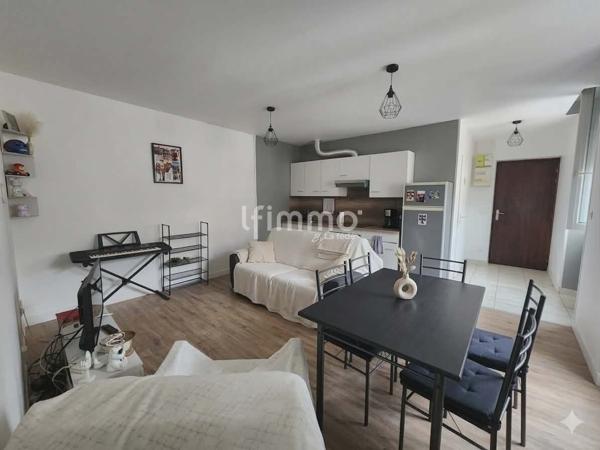 Immeuble rénové – Centre-ville à pied – Rentabilité 7 %