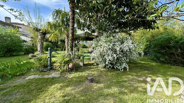 Maison à vendre 7 pièces 240 m² Cadaujac