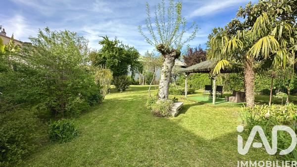 Maison à vendre 7 pièces 240 m² Cadaujac