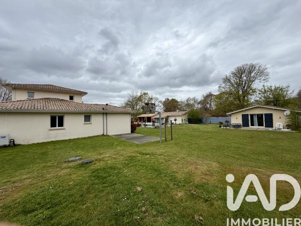 Maison à vendre 10 pièces 238 m² Parentis-en-Born
