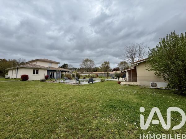 Maison à vendre 10 pièces 238 m² Parentis-en-Born