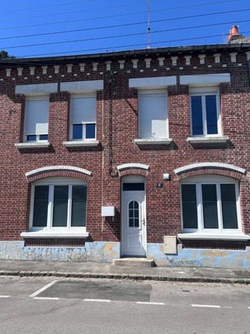 Maison de ville à vendre à Péronne dans la Somme (80200), ref : D0177 Centre-ville