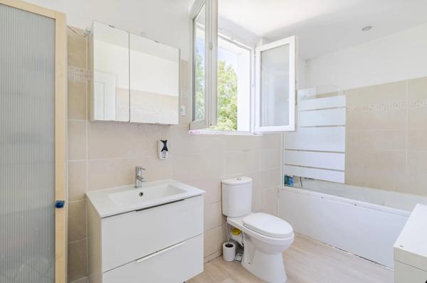 Maison de ville, à vendre, 5 pièces LIVRY GARGAN (93)