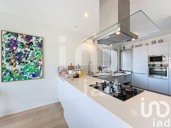 House for sale 5 rooms 102 m² La Rochelle