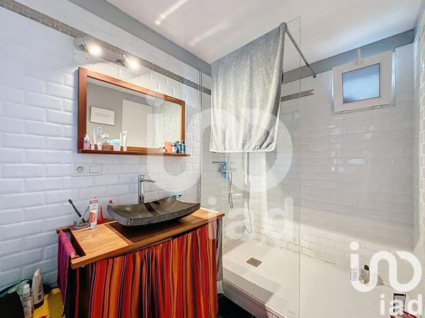 House for sale 5 rooms 102 m² La Rochelle