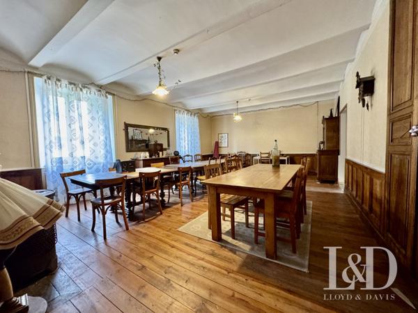 Ancien couvent en Ardèche : 1400 m² pour projet touristique, évènementiel, ludique ou hôtelier