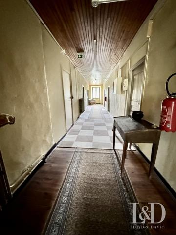 Ancien couvent en Ardèche : 1400 m² pour projet touristique, évènementiel, ludique ou hôtelier