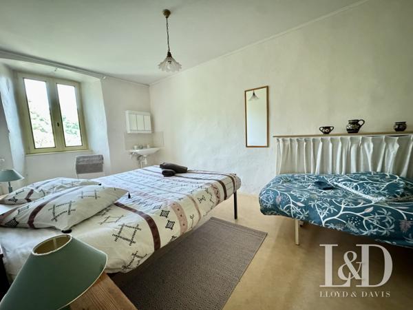 Ancien couvent en Ardèche : 1400 m² pour projet touristique, évènementiel, ludique ou hôtelier