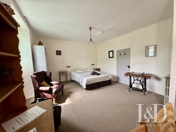 Ancien couvent en Ardèche : 1400 m² pour projet touristique, évènementiel, ludique ou hôtelier