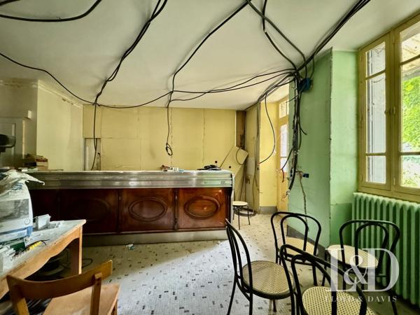 Ancien couvent en Ardèche : 1400 m² pour projet touristique, évènementiel, ludique ou hôtelier