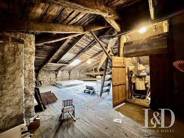 Ancien couvent en Ardèche : 1400 m² pour projet touristique, évènementiel, ludique ou hôtelier