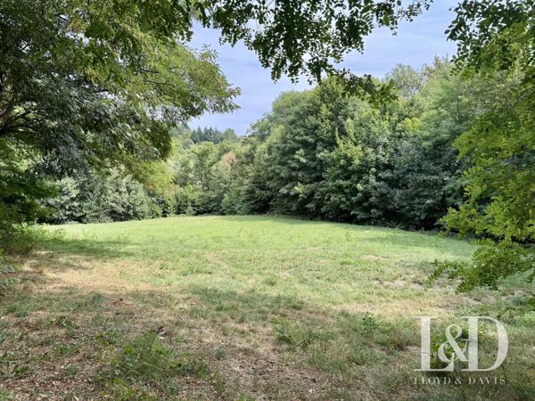 Ancien couvent en Ardèche : 1400 m² pour projet touristique, évènementiel, ludique ou hôtelier