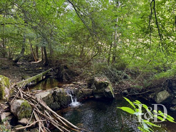 Ancien couvent en Ardèche : 1400 m² pour projet touristique, évènementiel, ludique ou hôtelier