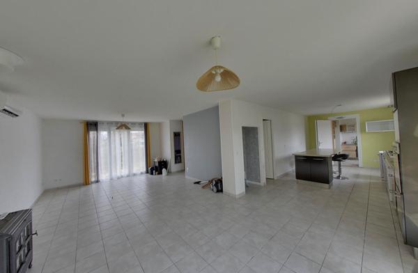 Maison Negrepelisse proche village 8 pièce(s) 170 m2