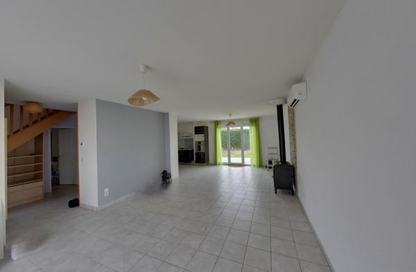 Maison Negrepelisse proche village 8 pièce(s) 170 m2