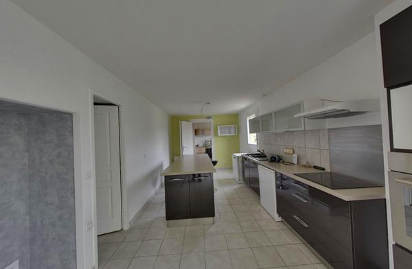 Maison Negrepelisse proche village 8 pièce(s) 170 m2