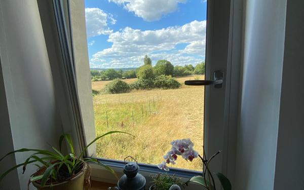 Maison à vendre    8 pièces •  Semallé