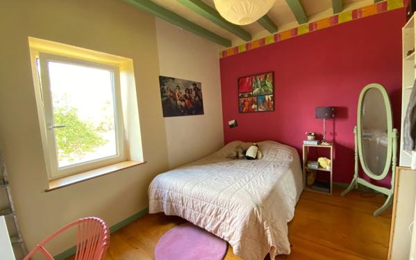 Maison à vendre    8 pièces •  Semallé