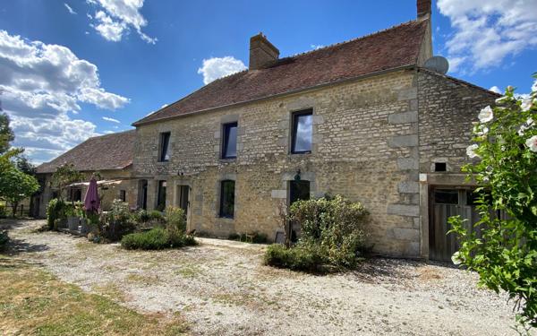 Maison à vendre    8 pièces •  Semallé