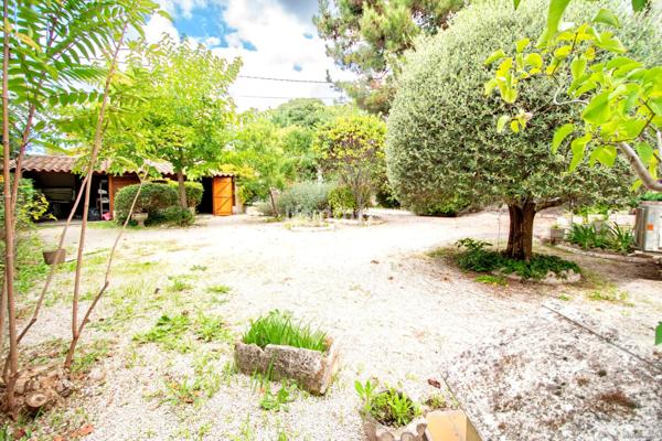 Marseille 11ème/ Les Camoins / Maison / Terrain