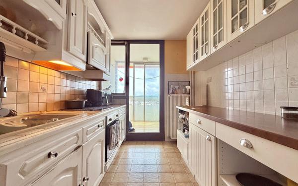 Appartement à vendre    5 pièces • 92,29 m2 Chenôve