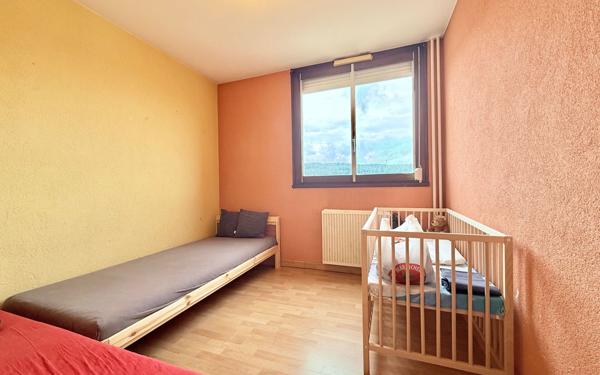 Appartement à vendre    5 pièces • 92,29 m2 Chenôve