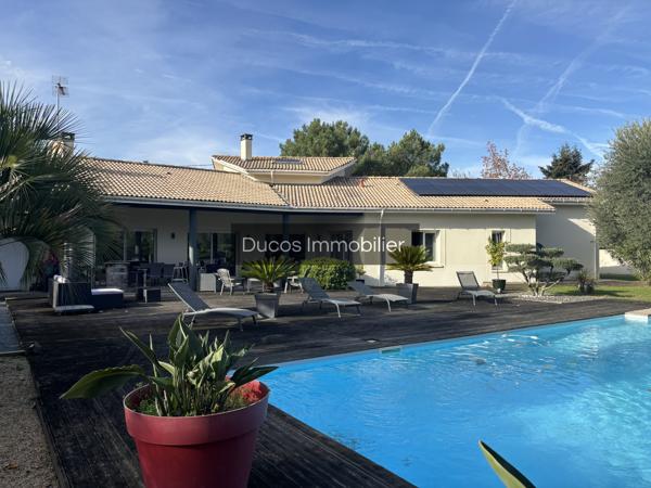 Belle MAISON d'architecte située à Marmande, à 1 H de Bordeaux.