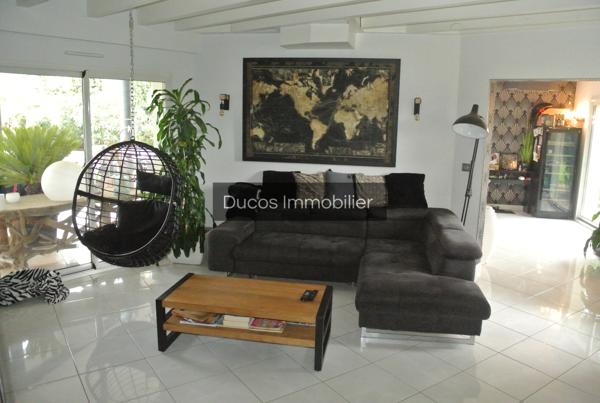 Belle MAISON d'architecte située à Marmande, à 1 H de Bordeaux.