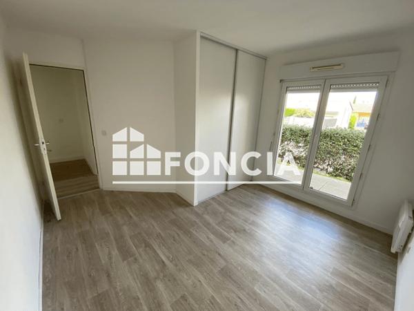 Location Appartement 4 pièces 84.57 m² - 6-10 RUE JAC BELAUBRE Bordeaux 33200