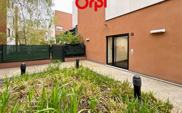 Appartement à vendre    2 pièces •  Orly
