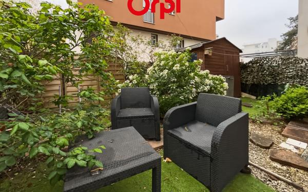 Appartement à vendre    2 pièces •  Orly