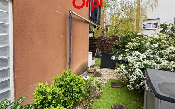 Appartement à vendre    2 pièces •  Orly