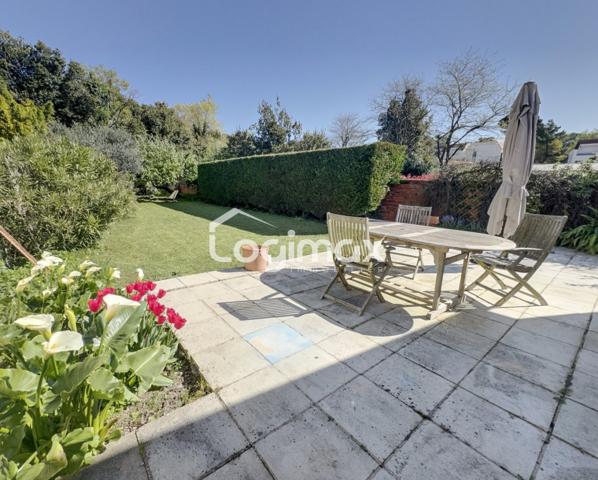 Vente maison La rochelle, 190m² 542m² 7 pièces 1 092 000€