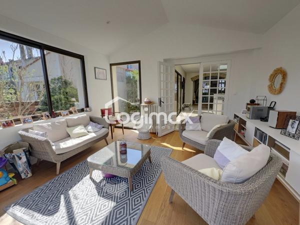 Vente maison La rochelle, 190m² 542m² 7 pièces 1 092 000€