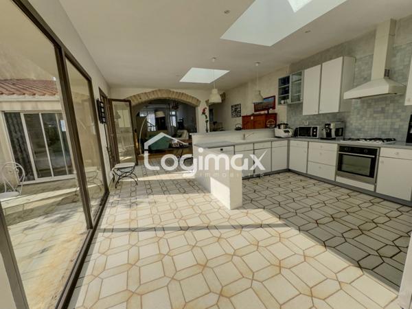 Vente maison La rochelle, 190m² 542m² 7 pièces 1 092 000€