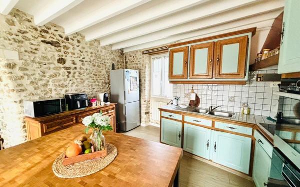 Maison à vendre    6 pièces •  Étampes